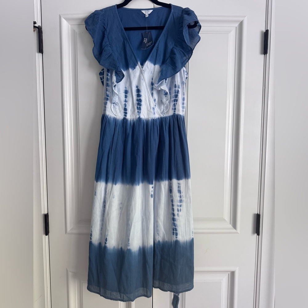 Crown & Ivy Blue and White Tie-Dye Dress